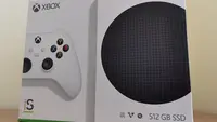 Review Xbox Series S di tahun 2022, masih layak dibeli? (Liputan6.com/ Yuslianson)