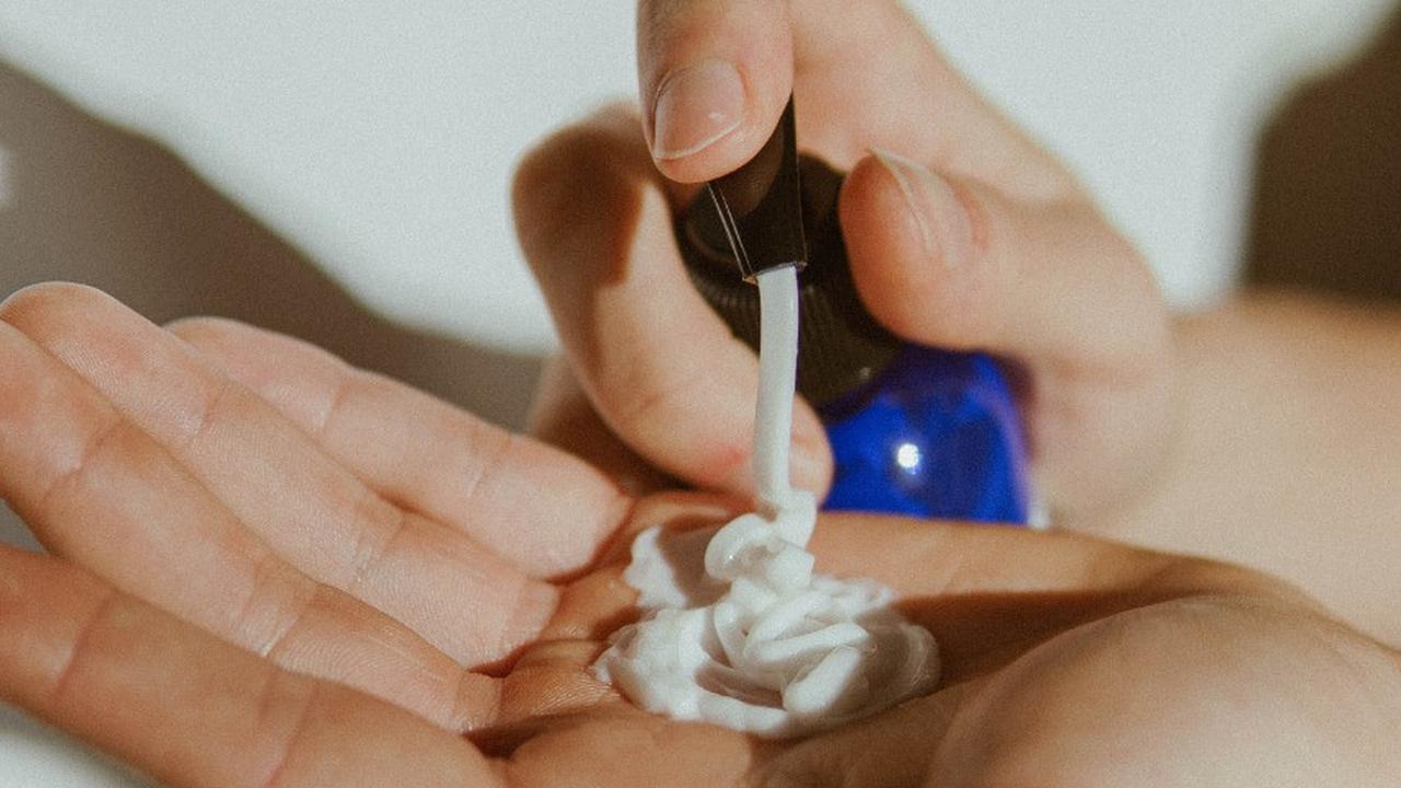 Fakta tentang Bakuchiol, Senyawa Aktif yang Mulai Jadi Favorit Produsen Skincare