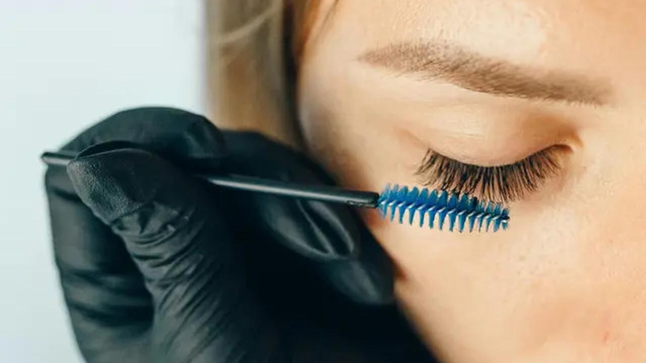 9 Tren Makeup Tak Lekang oleh Waktu, Tetap Tampil Memesona di Berbagai Momen