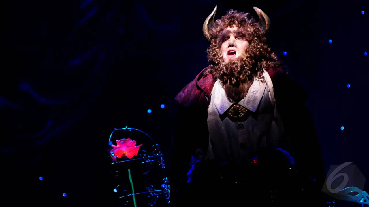 Beauty and The Beast Hibur Fans di Jakarta