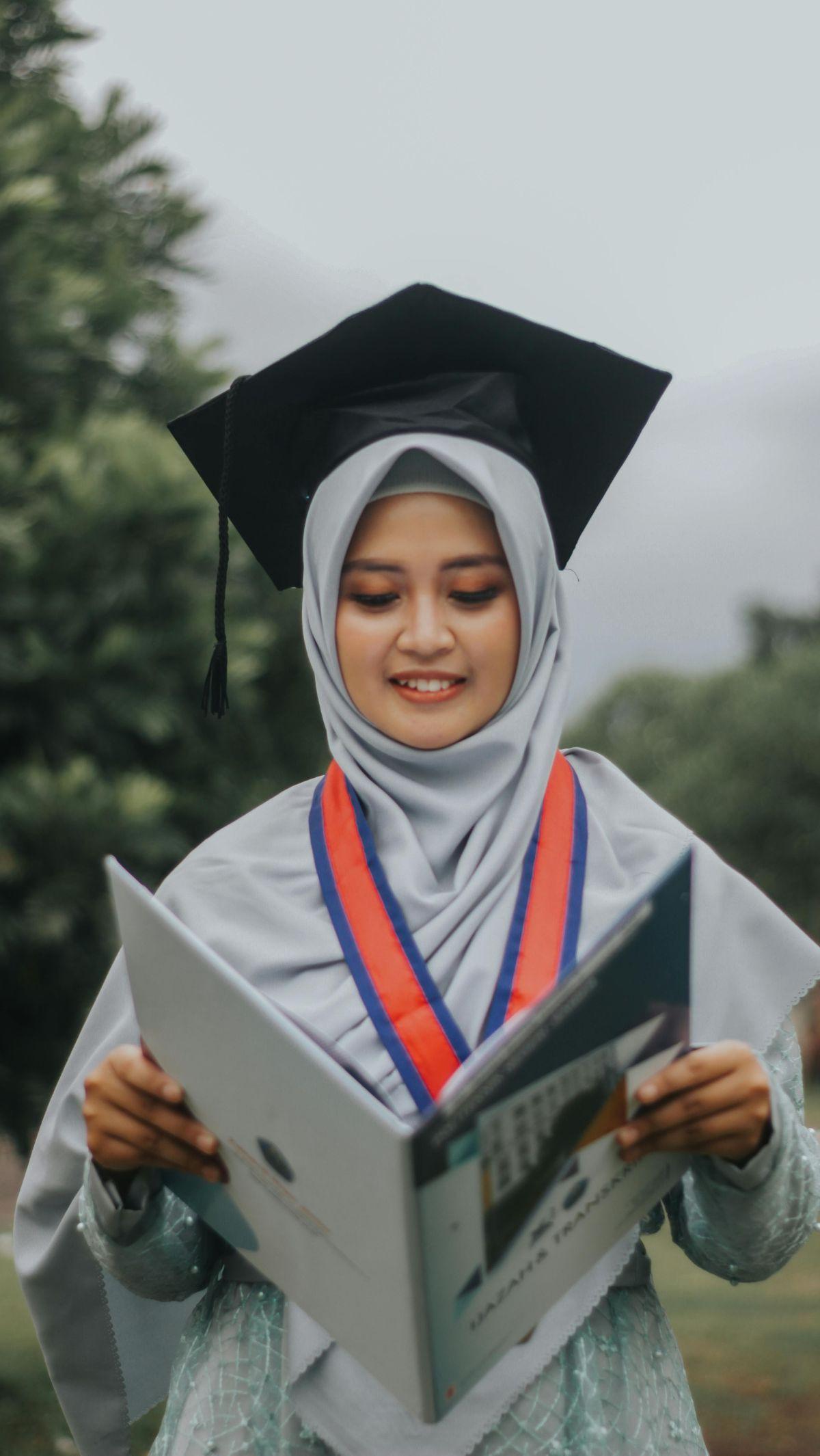 <b>Makna Peringatan Hari Pendidikan Nasional</b>