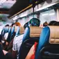 Ilustrasi liburan - bus (Unsplash.com/Annie Spratt)