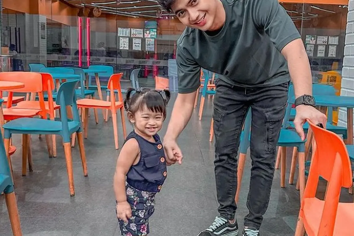 Potret Teuku Ryan dan Moana (Sumber: Instagram/teukuryantr)
