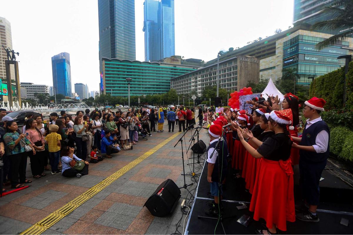 Semarak Christmas Carol Sambut Perayaan Natal di Jakarta