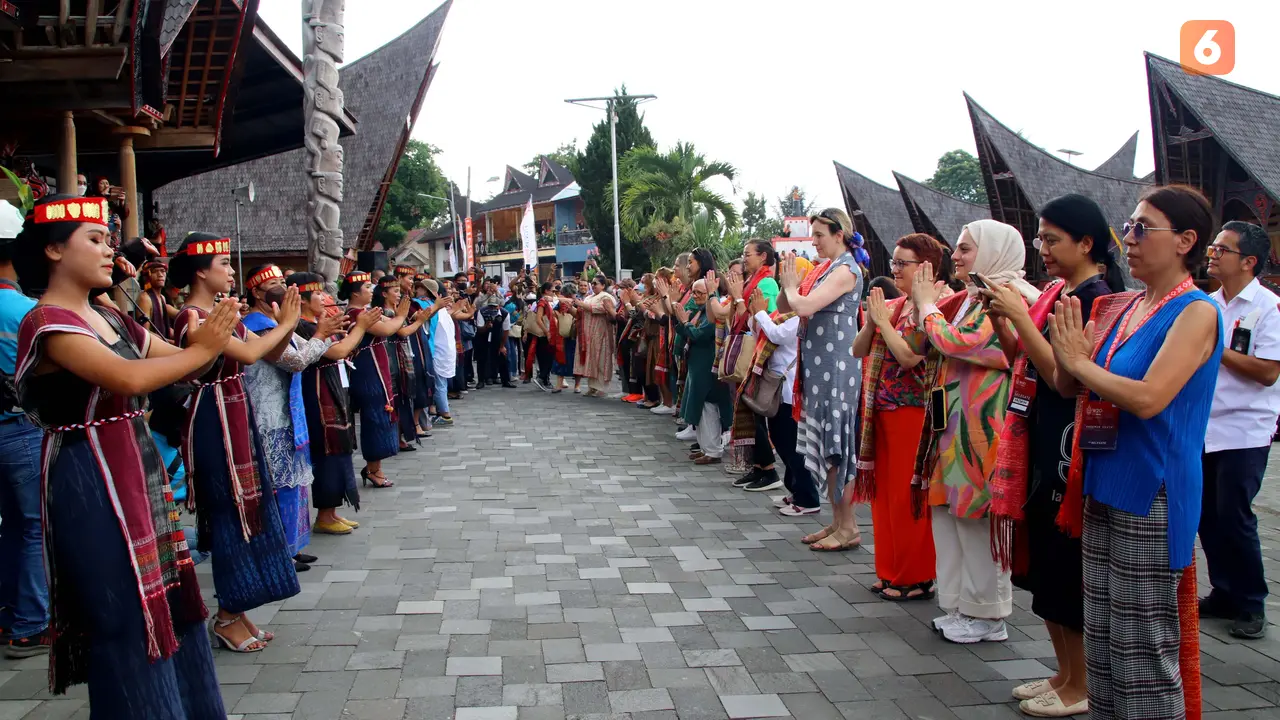 Delegasi W20 di Danau Toba