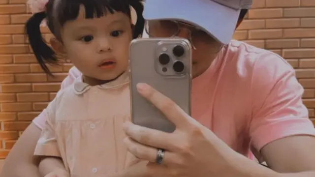Potret Papata dan Ameena  (Instagram/@attahalilintar)