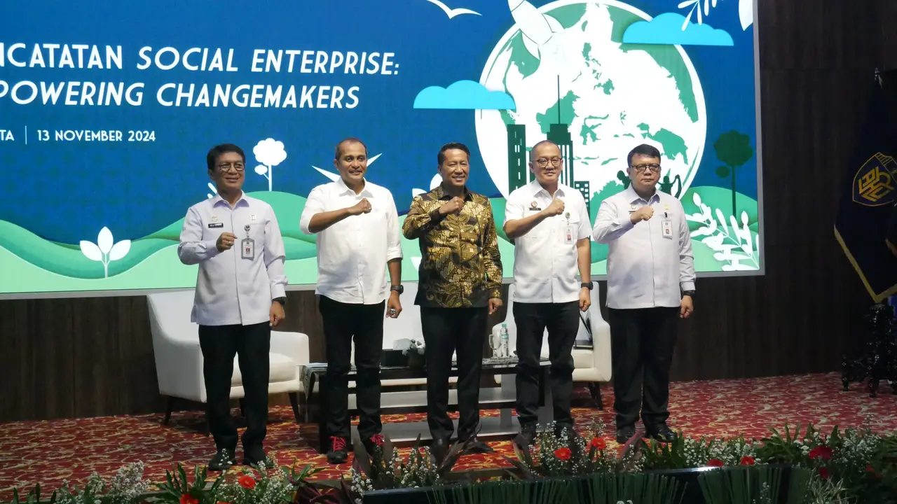 Menteri Hukum, Supratman Andi Agtas saat meresmikan layanan pencatatan social enterprise. (Istimewa)