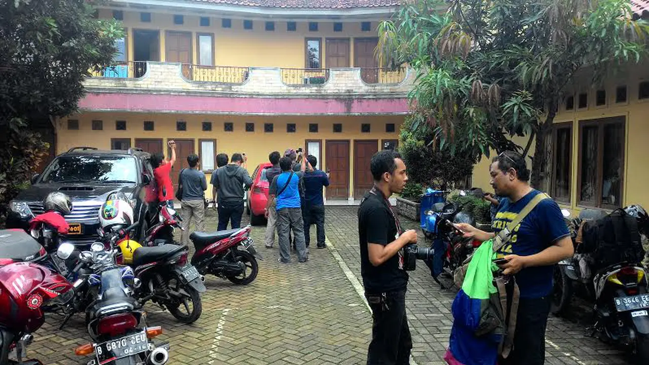 Cari Bukti Baru, Polisi Periksa Kos Mahasiswa UI di Depok 