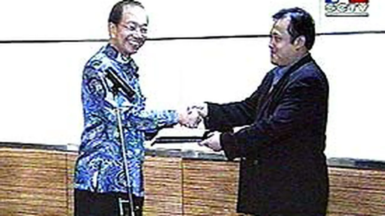 151202cIndosat.jpg