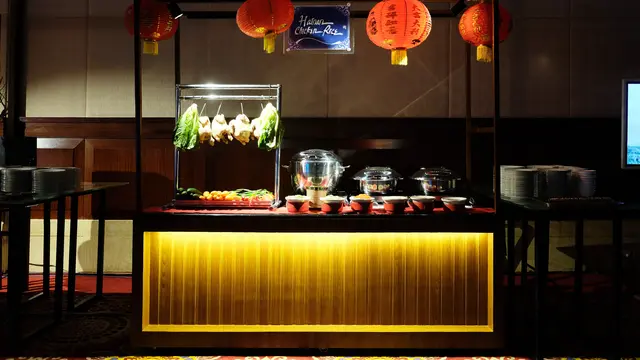 Unjuk Gigi Fasilitas Baru, Dua Hotel Berbintang Kolaborasi Hadirkan Pertunjukkan Berteknologi Tinggi