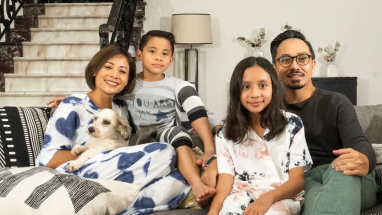 Aliya Amitra dan keluarga merayakan Thanksgiving seperti di AS (foto: courtesy).