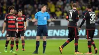 Wasit Bundesliga Ini Tinggalkan Lapangan Saat Laga Belum Selesai