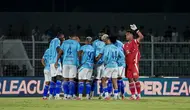 BRI Super League: Kalah dari Bhayangkara FC, Pelatih Isenmulang FC Kritik dan Pertanyakan Kepemimpinan Wasit