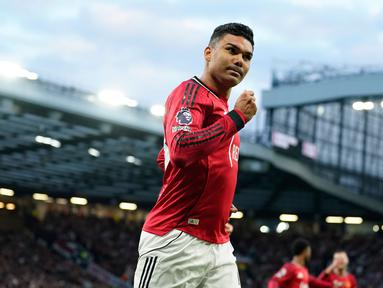 Manchester United berhasil memetik kemenangan penting saat menjamu Brentford dalam laga lanjutan Liga Inggris 2025/2026 di Old Trafford, Manchester, Inggris, Senin (27/04/2026) waktu setempat. (AP Photo/Dave Thompson)