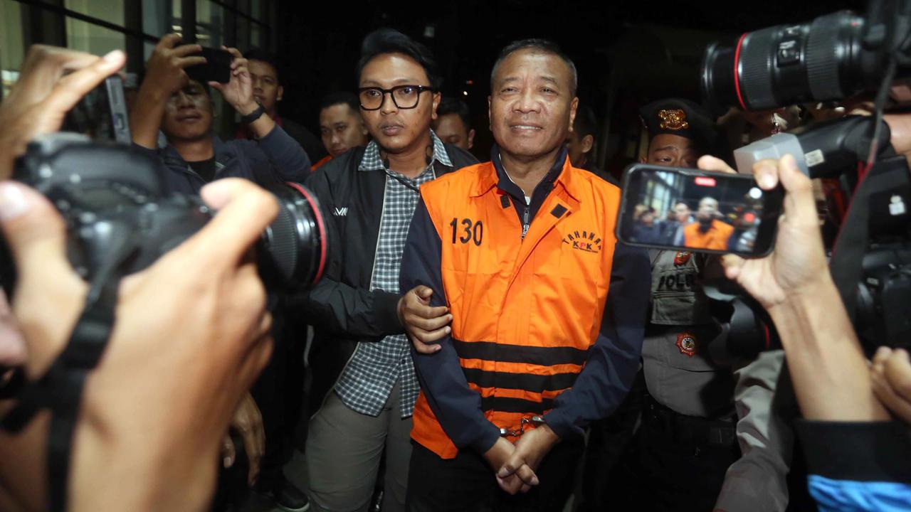 FOTO: Bupati Tulungagung  Resmi Ditahan KPK