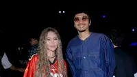 Inul Daratista Foto Bareng Duta Sheila on 7 di Pestapora