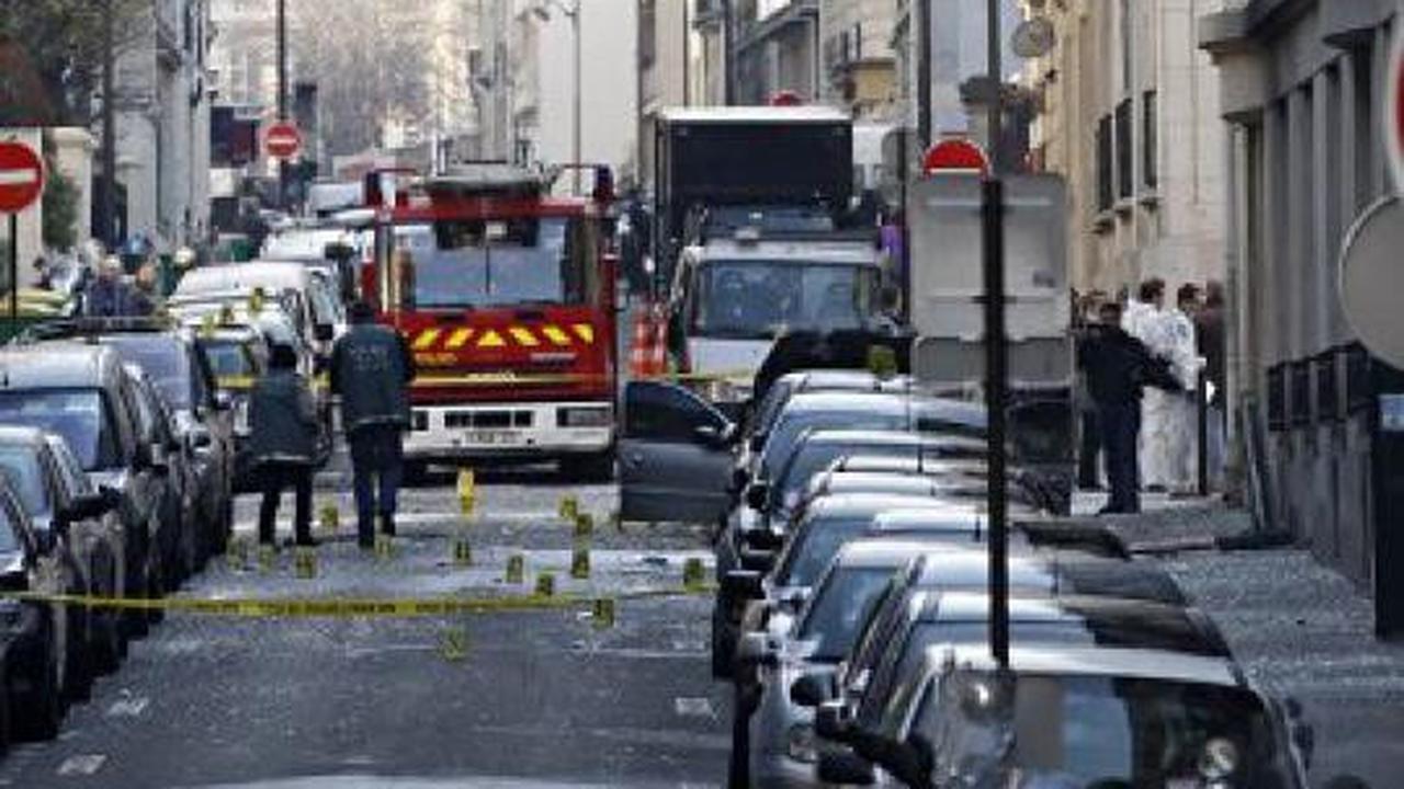 Bom Paris di pagi hari