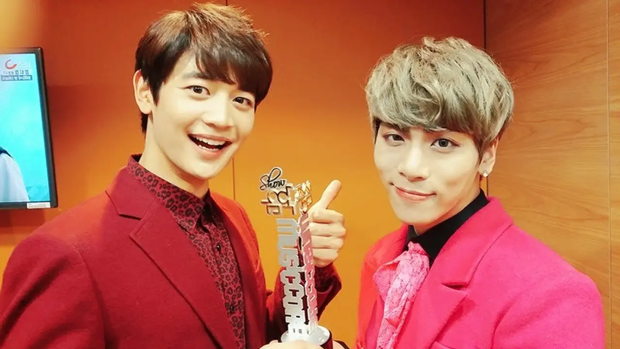Jonghyun SHINee