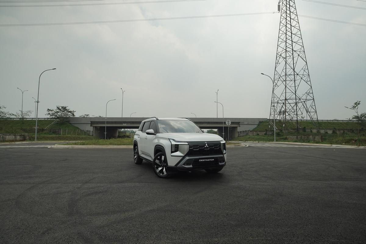 Fitur Melimpah dan Worth It Buat Naik Kelas, Mitsubishi Destinator Siap Jadi Sahabat Keluarga Modern