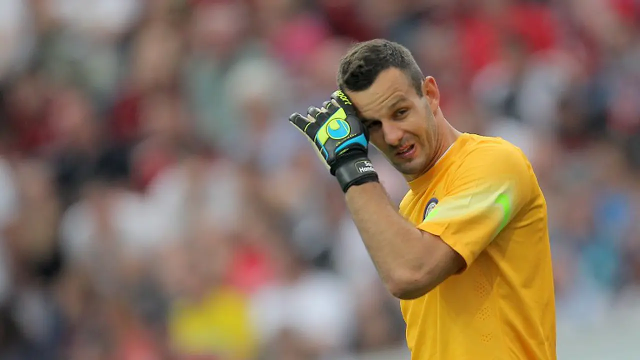 Handanovic Kritik Penampilan Inter