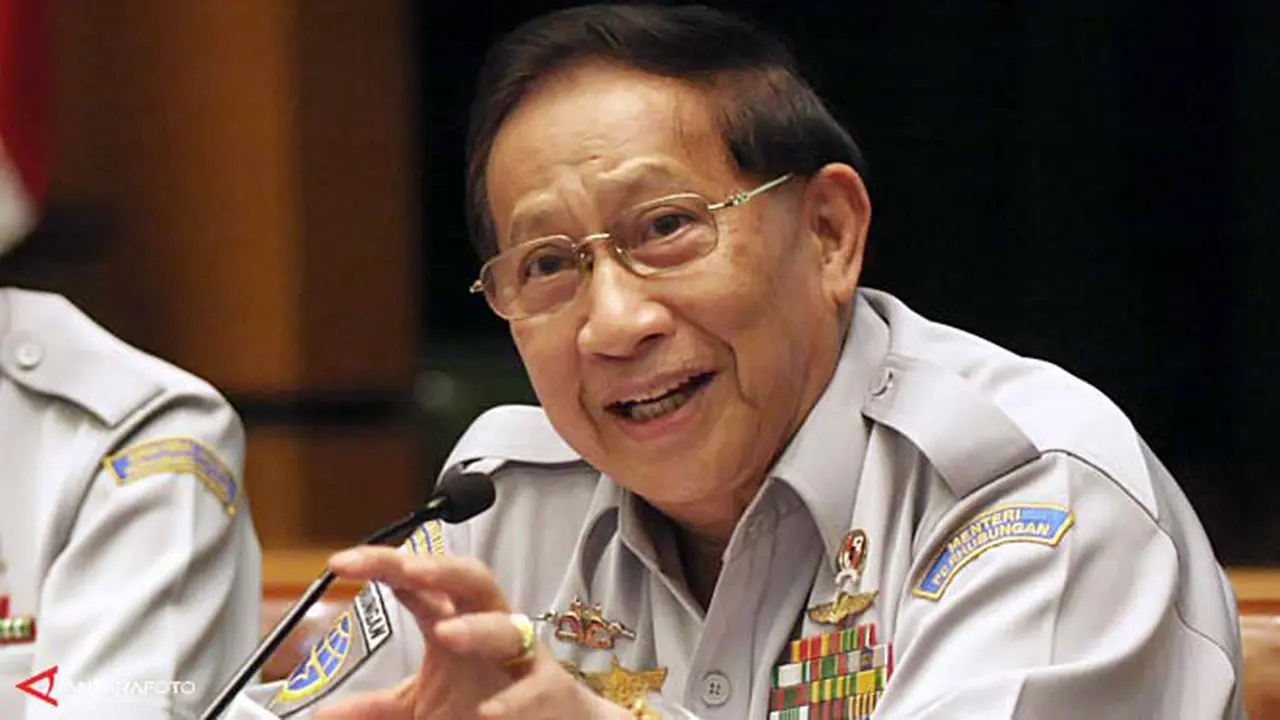 e.e-mangindaan130415c.jpg