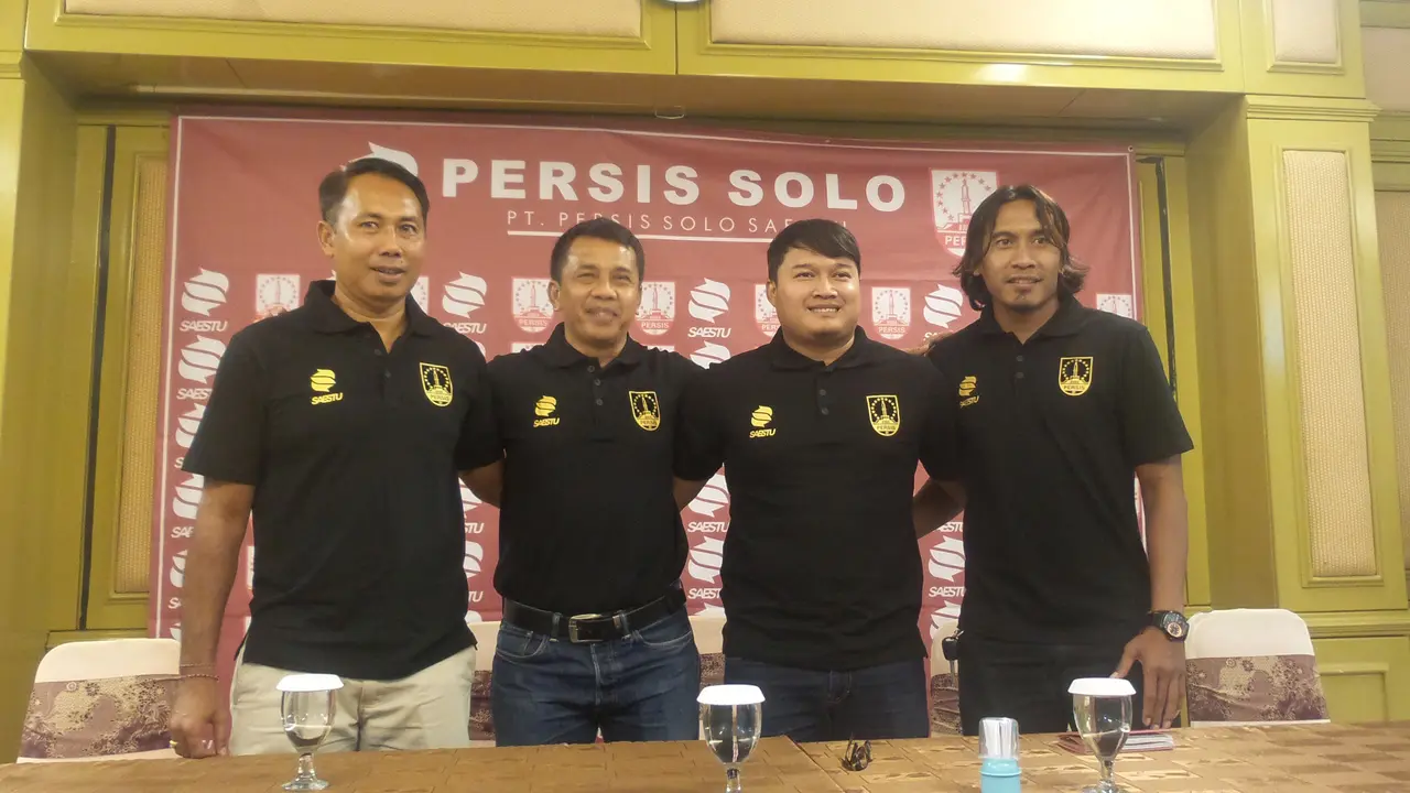Jafri Sastra, Persis Solo