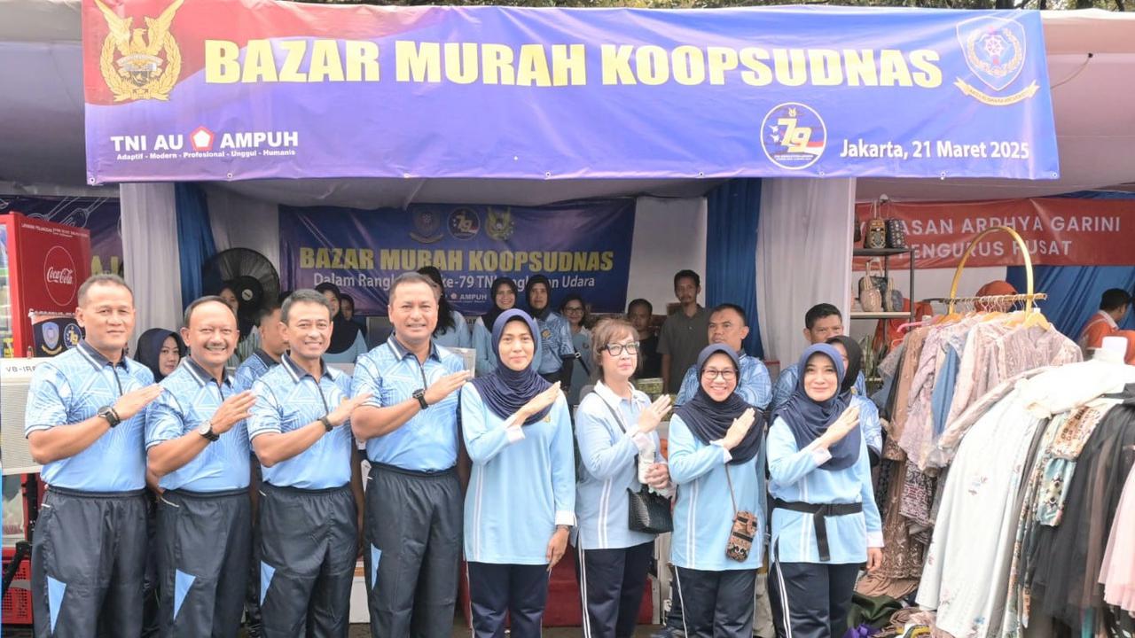 Koopsudnas Gelar Bazar Murah HUT Ke-79 TNI AU untuk Dukung Kesejahteraan Prajurit dan Masyarakat
