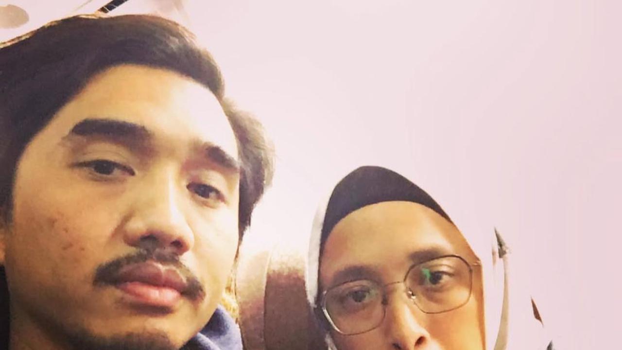 Jarang Tersorot, Inilah Potret Harmonis Duta Sheila on 7 dan Sang Istri yang Bikin Iri dengan Caption Romantis