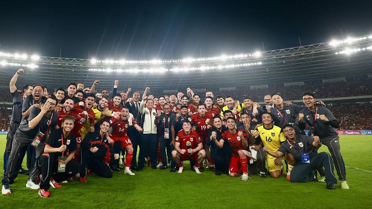 VIDEO: Momen Prabowo Turun Ucapkan Selamat untuk Timnas Indonesia "Alhamdulillah Menang!"