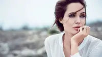 Angelina Jolie (Pinterest)