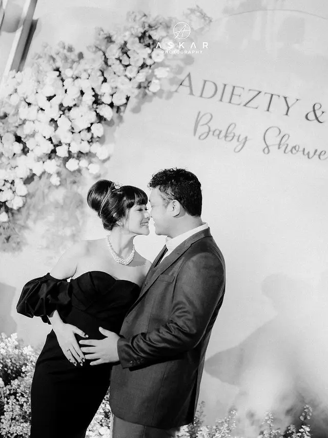 Gilang Dirga dan Adiezty Fersa. (Foto: Instagram/gilangdirga)