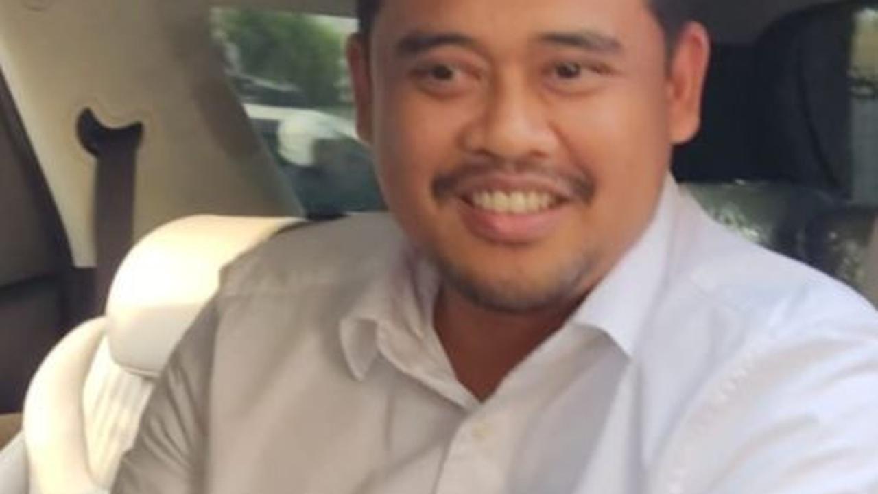 VIDEO: Sikap Tegas PDIP ke Bobby Mau Dukung Prabowo-Gibran "Enggak Bisa Dua Kaki!"