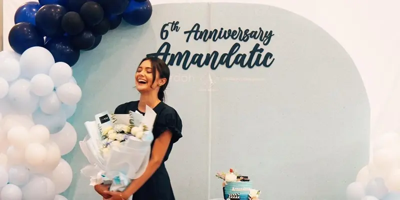 Karier Kian Bersinar, Ini Momen Amanda Rawles Rayakan Anniversary Fanbase Bareng Fans