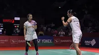 Ganda putri Indonesia Febriana Dwipuji Kusuma/Amallia Cahaya Pertiwi lolos ke babak 16 besar Indonesia Masters 2025. Ana/Tiwi menyingkirkan&nbsp;pasangan Hong Kong Lui Lok Lok/Tsang Hiu Yan 21-12 dan 21-5 di Istora Gelora Bung Karno, Senayan, Jakarta, Selasa (21/1).&nbsp;(foto: PBSI)