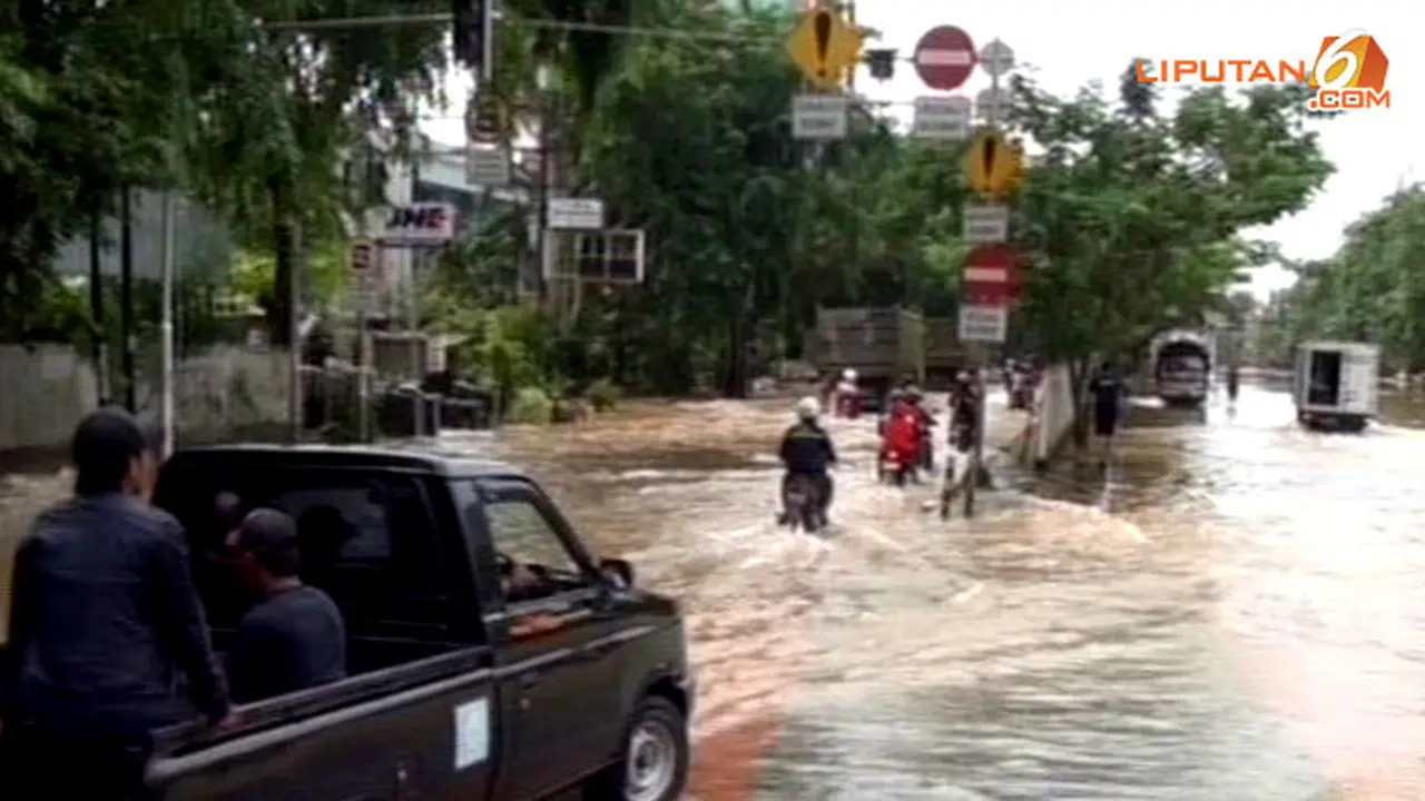 banjir-greengarden-140114b.jpg