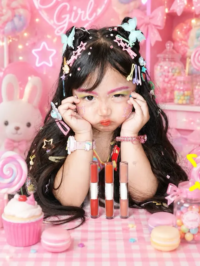 Potret Centil Menggemaskan Xarena Zenata, Putri Siti Badriah dengan Makeup Baddie ala Naykil