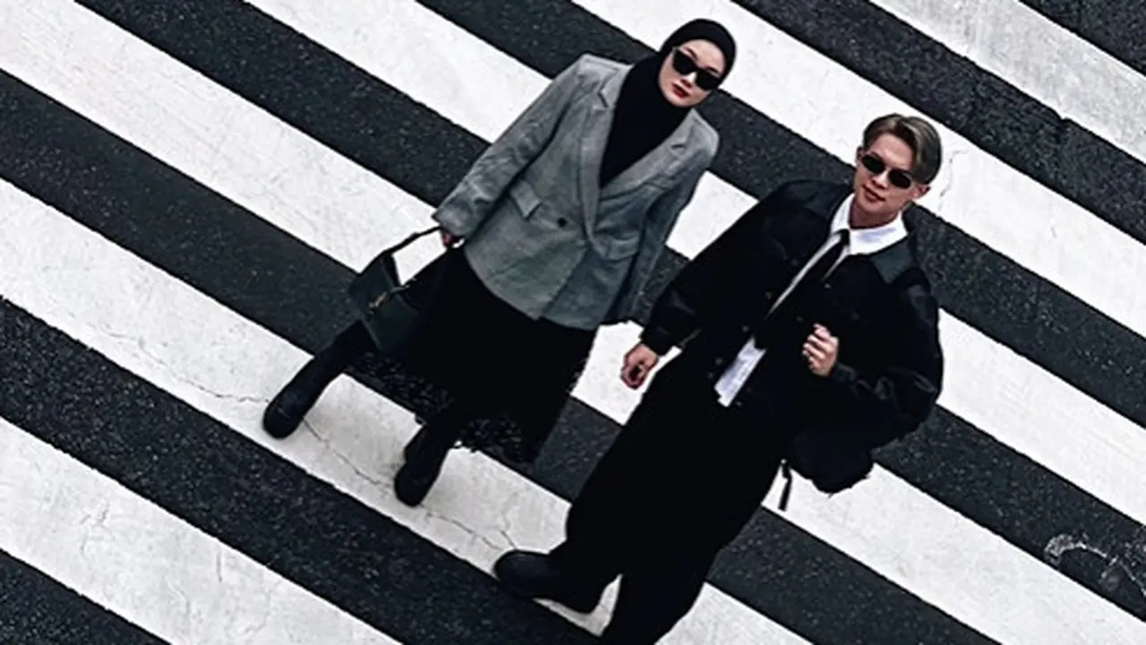 Dinda Hauw dan Rey Mbayang. [Foto: Instagram/reymbayang]