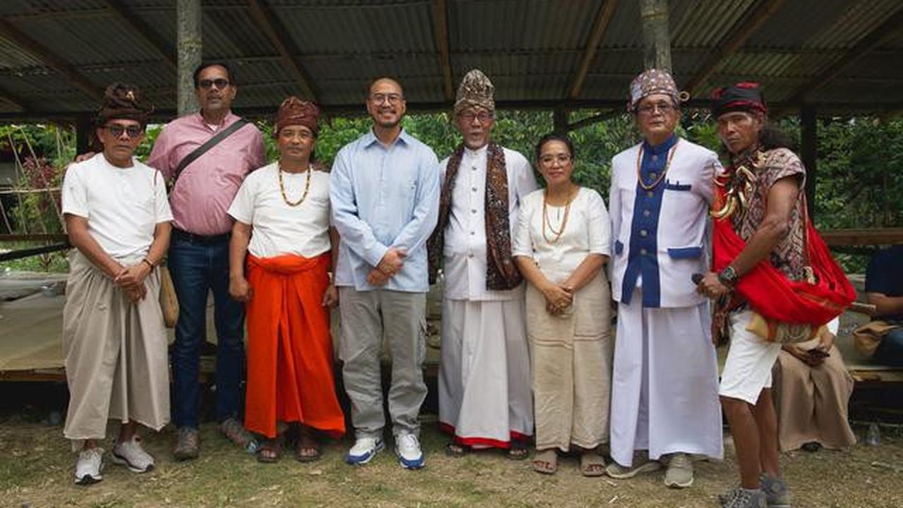 Pandji Pragiwaksono Jalani Sidang Adat Toraja, Jadi Ruang Pemulihan Atas Polemik Materi Stand Up