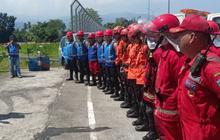 Basarnas Sulut Gelar Latihan Evakuasi Kecelakaan Beruntun, Simulasi Kendaraan Terperosok Jurang Tingkatkan Kesiapan Tim Penyelamat