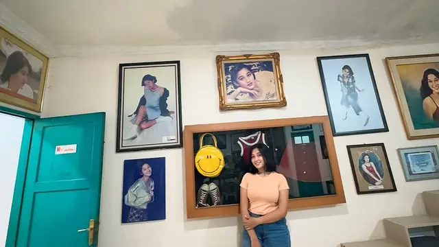 Potret Nita Gunawan Kunjungi Museum Nike Ardilla. (instagram/nitagunawan2_)