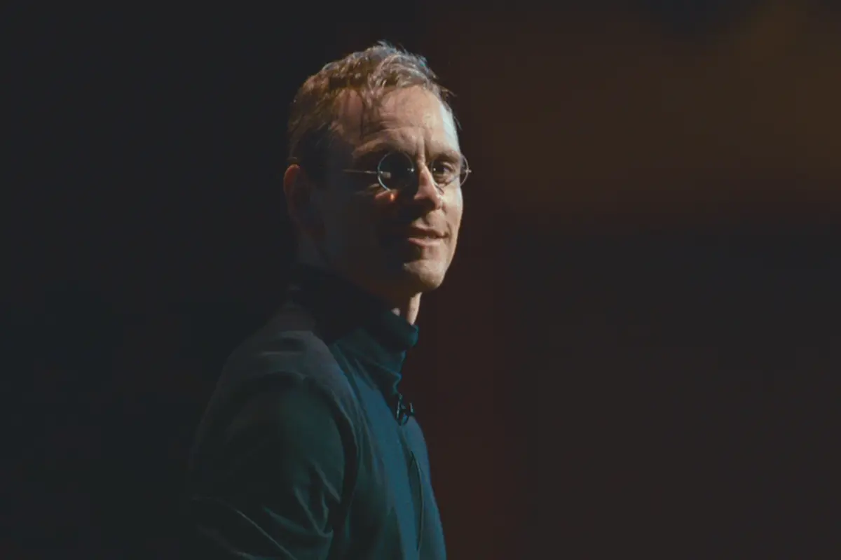 Michael Fassbender Mirip Steve Jobs di Trailer Perdana Film