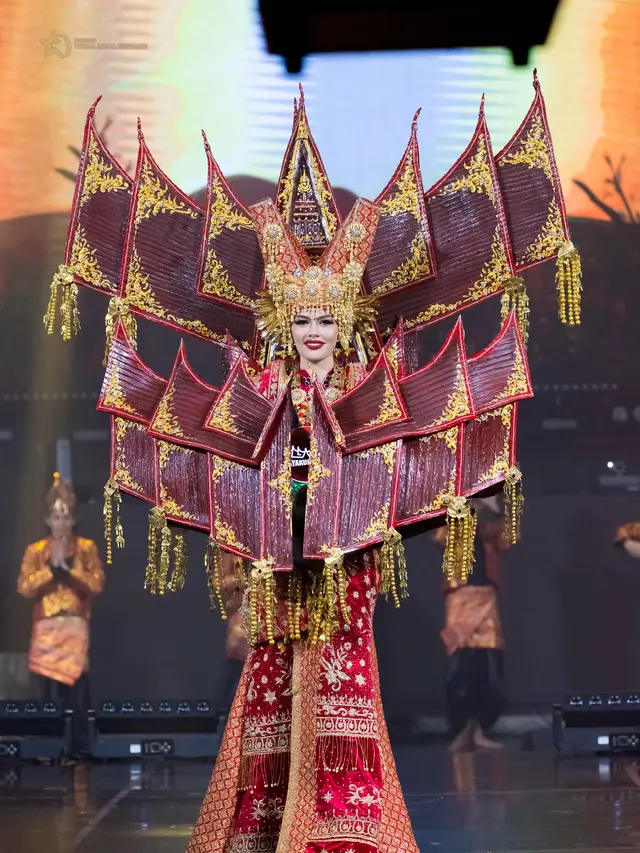Nova Liana ke Miss Grand International 2024 (Dok. Yayasan Dunia Mega Bintang)
