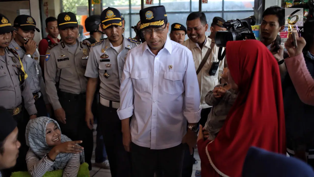Hadapi Arus Balik Lebaran, Menhub Tinjau Kesiapan Terminal Kampung Rambutan