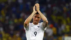 Ekspresi pemain depan Perancis, Olivier Giroud, saat ditahan imbang Ekuador 0-0 di Stadion Maracana, Rio de Janeiro, (26/6/2014). (REUTERS/Pilar Olivares)