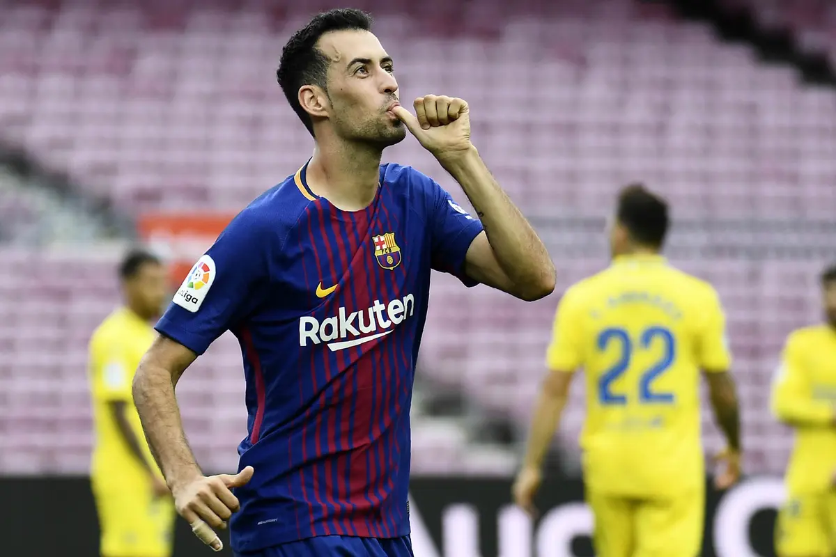 Pesepak Bola Jadi Meme, Mario Balotelli, Sergio Busquets