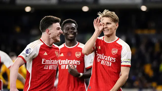 FOTO Arsenal Kalahkan Wolves