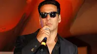 Istri Masuk Rumah Sakit, Akshay Kumar Tetap Bekerja