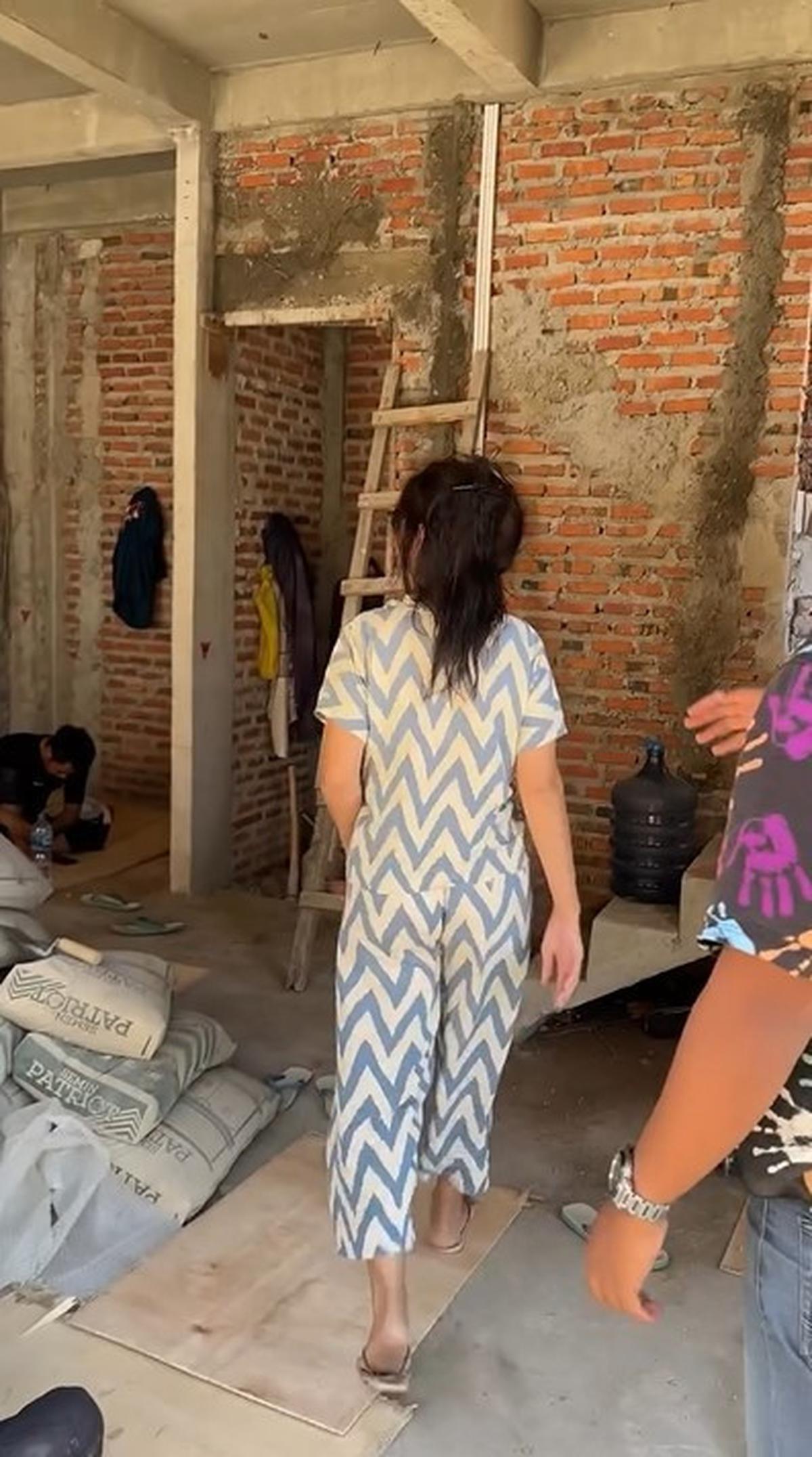 Potret Rumah Bunda Corla yang Diberikan Ivan Gunawan, Akan Ditempati Setelah Pindah dari Eropa