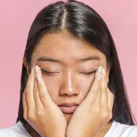 illustrasi muka kusam walau sudah eksfoliasi copyright/freepik