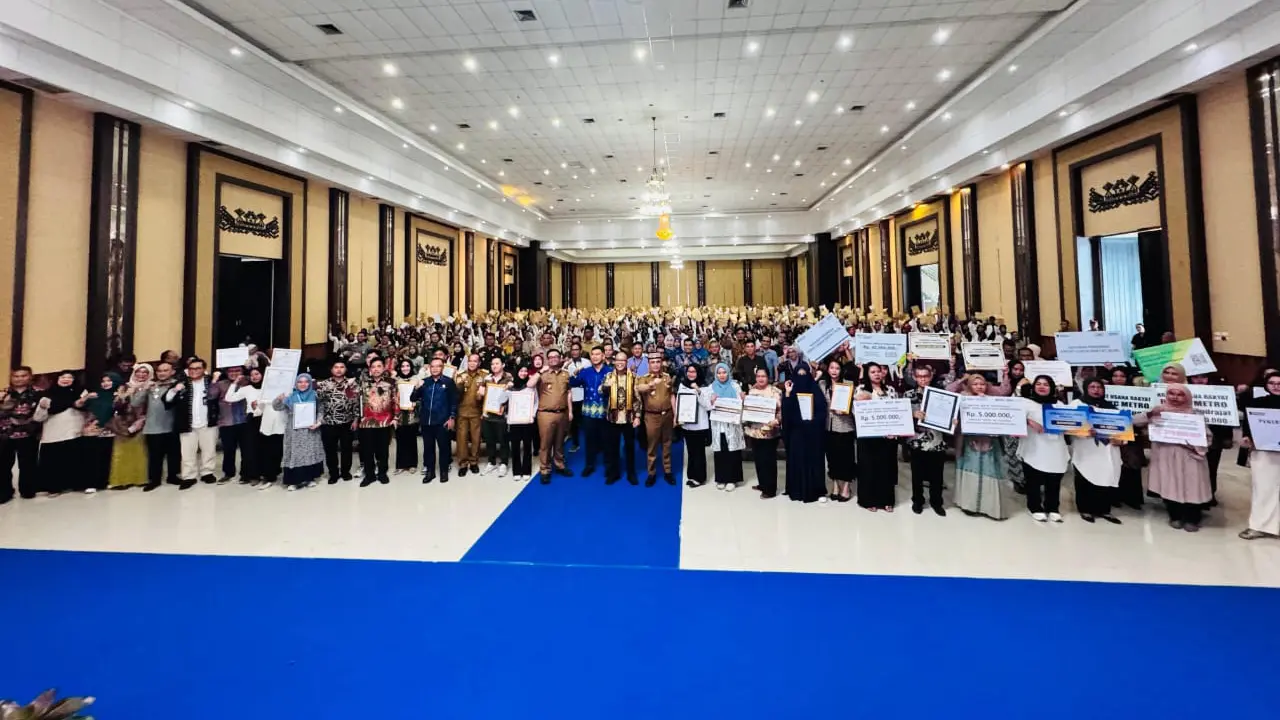 BRI Insurance turut serta dalam Festival Kemudahan dan Pelindungan Usaha Mikro yang diselenggarakan Kementerian UMKM di Lampung. (Dok BRI)